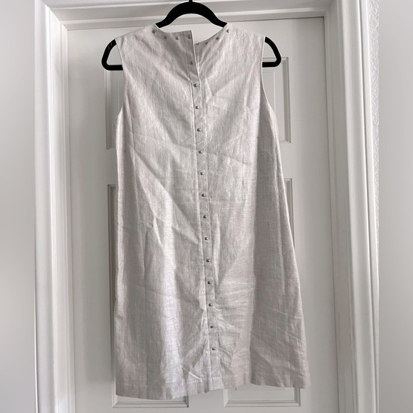 Cynthia Rowley soft beige silver shimmer stud accents pencil dress womens size 8 - Picture 3 of 5